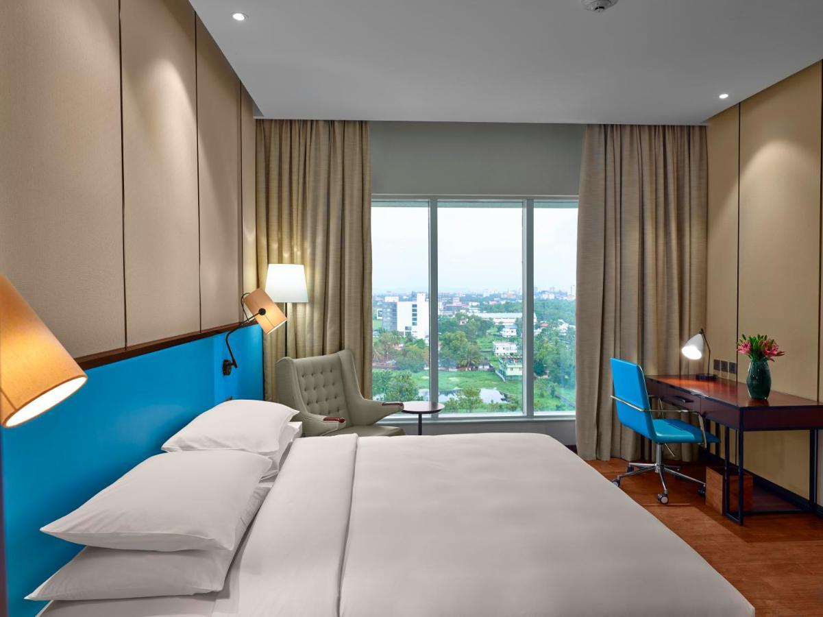 Отель Hyatt Regency Thrissur Экстерьер фото