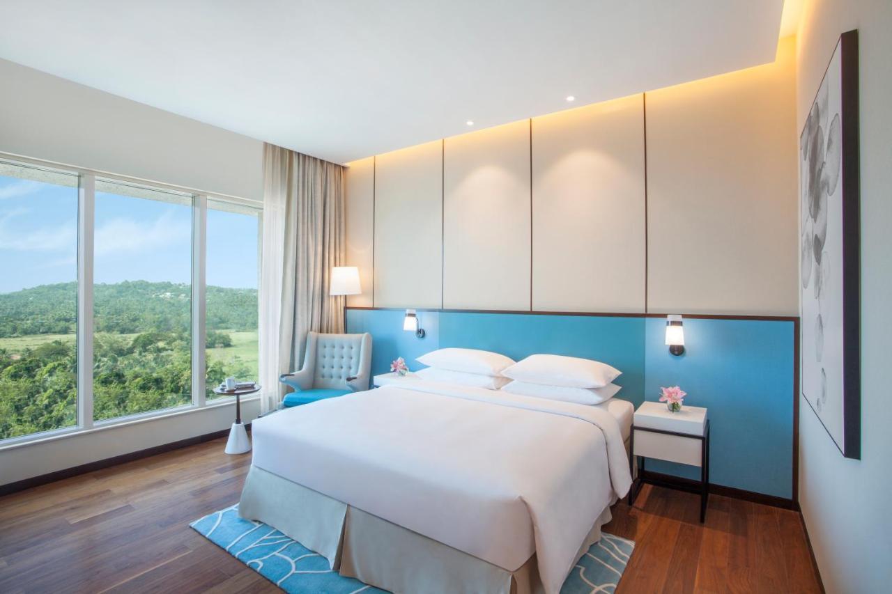 Отель Hyatt Regency Thrissur Экстерьер фото
